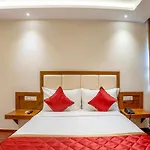 Hotel Olive Tree International By Krishiv Vrindavan - Best Location Vrindavan- In-House Parking